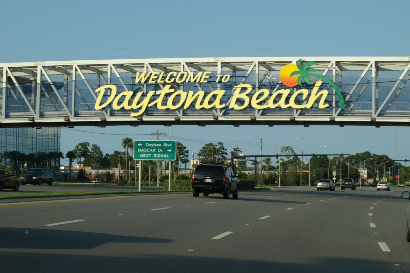 1 Bedroom Direct Oceanfront Condo Wyndham Ocean Walk Resort - Daytona Funland 703 Дейтона-Бич Экстерьер фото
