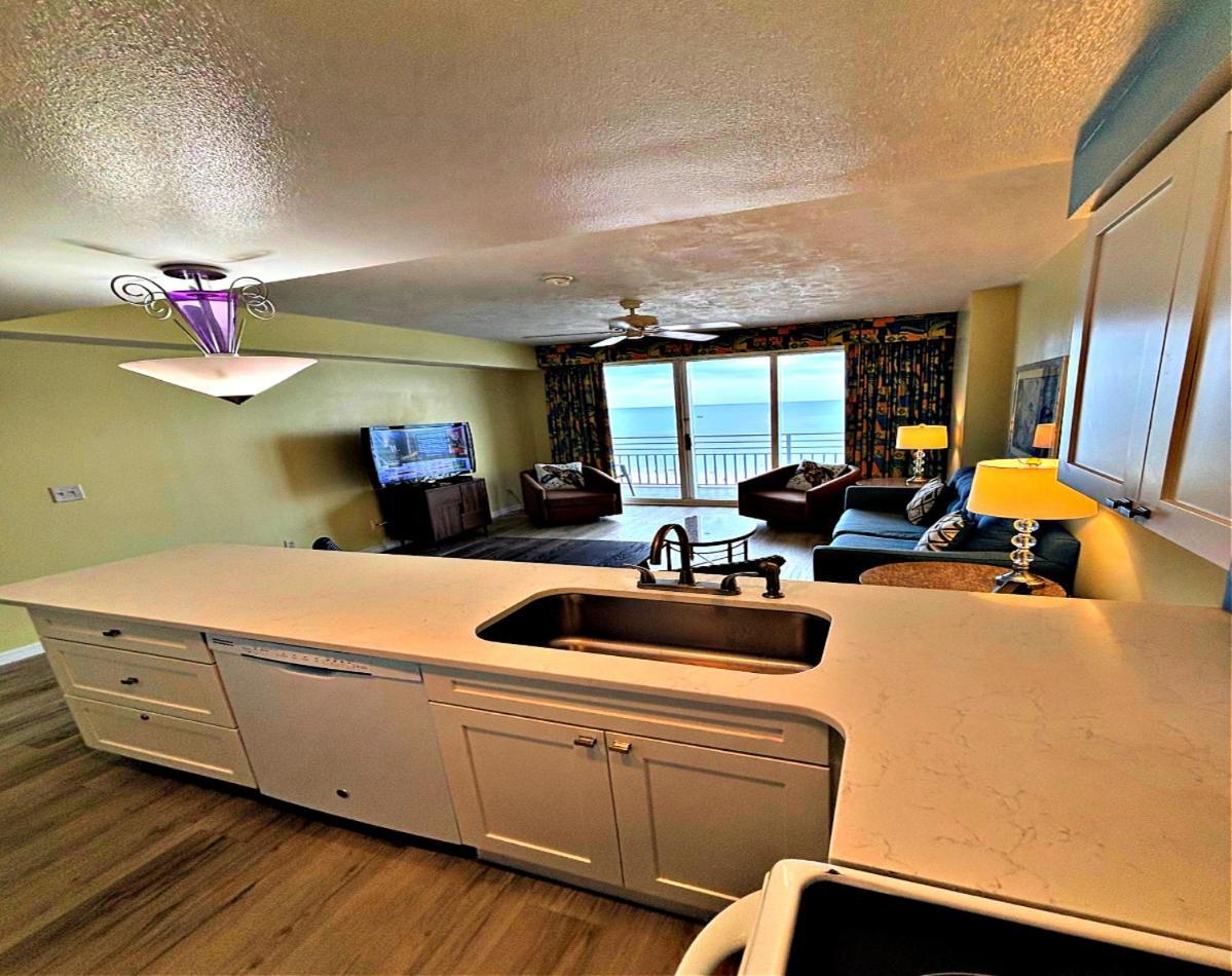 1 Bedroom Direct Oceanfront Condo Wyndham Ocean Walk Resort - Daytona Funland 703 Дейтона-Бич Экстерьер фото