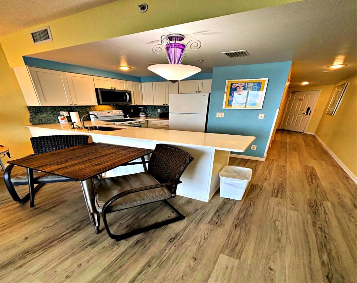 1 Bedroom Direct Oceanfront Condo Wyndham Ocean Walk Resort - Daytona Funland 703 Дейтона-Бич Экстерьер фото